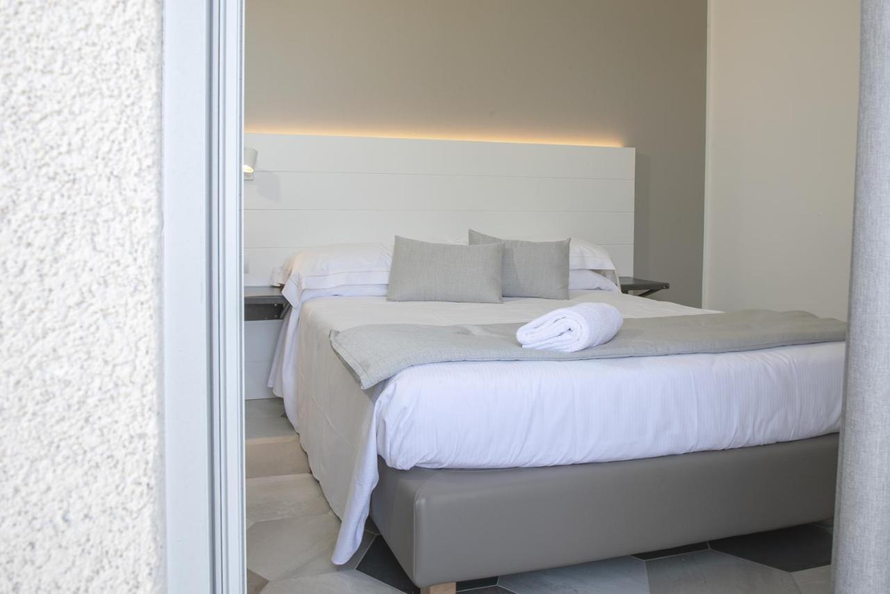 Hotel Villa Ambra Orbetello Bagian luar foto